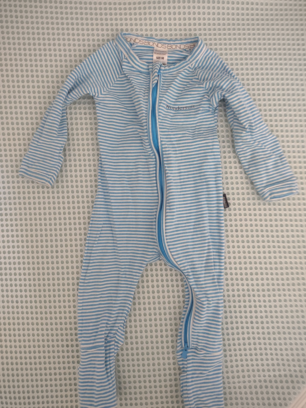Bonds Wondersuit 3-6 Months Blue and White Striped Kids Onesie